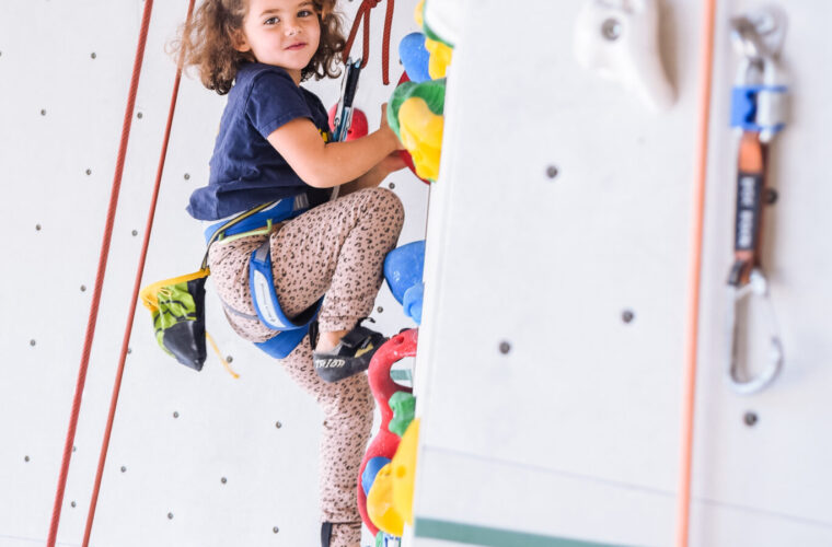 arrampicata indoor bambini - kids on the rock