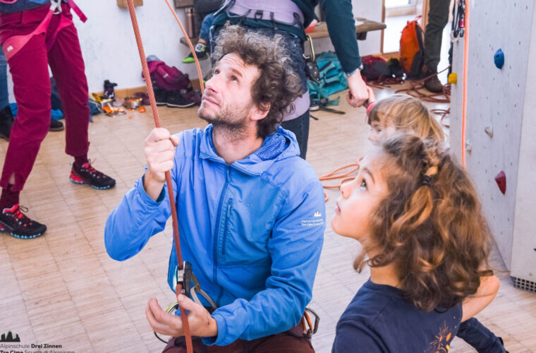 arrampicata indoor bambini - kids on the rock