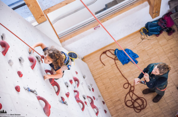 arrampicata indoor bambini - kids on the rock