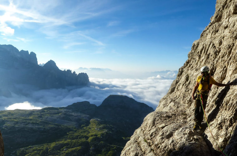 Kleine Zinne Nordwand - Cima piccola parete Nord - Innerkofler - Alpinschule Drei Zinnen 2020 (2)