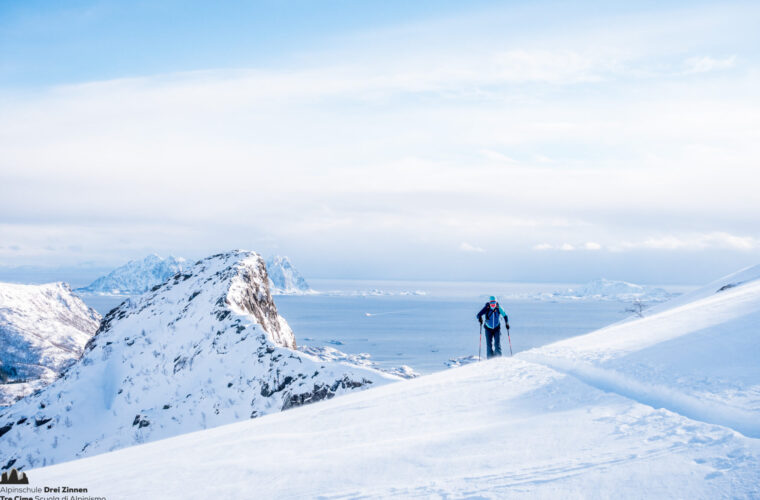 lofoten bergführer mountainguide norwegen norway skitour scialpinismo norwegia guidaalpina svolvaer-03478