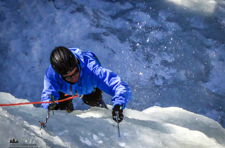 Eisklettern - arrampicata su ghiaccio - ice climbing-16