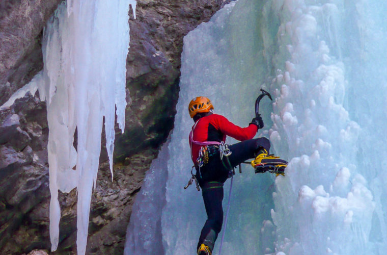 Eisklettern - arrampicata su ghiaccio - ice climbing-2