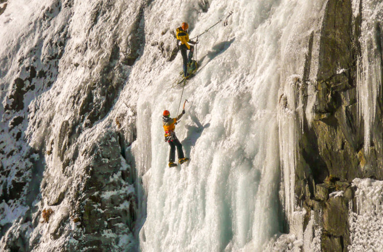 Eisklettern - arrampicata su ghiaccio - ice climbing-4