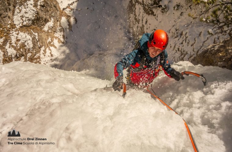 Eisklettern - arrampicata su ghiaccio - ice climbing (10)