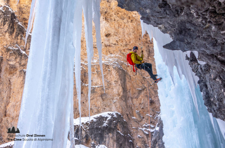 Eisklettern - arrampicata su ghiaccio - ice climbing (17)