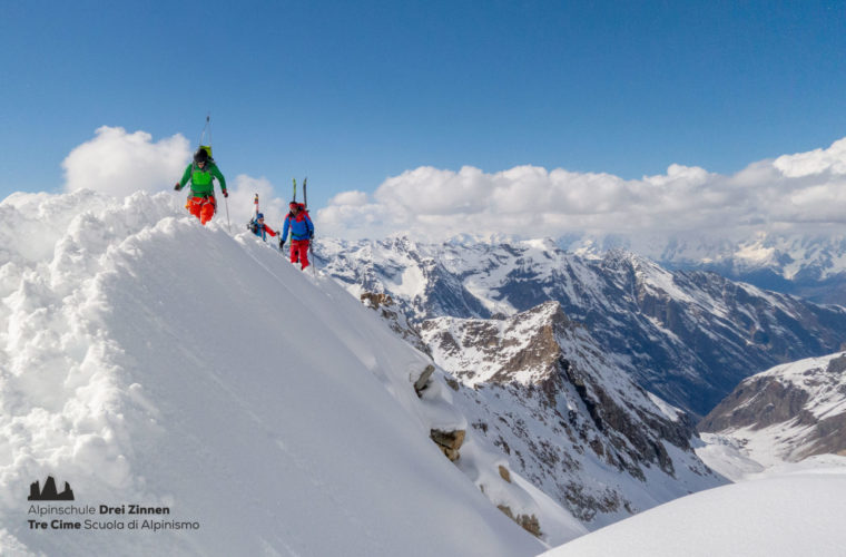 Skitour Gran Paradiso sci d'alpinismo (7)