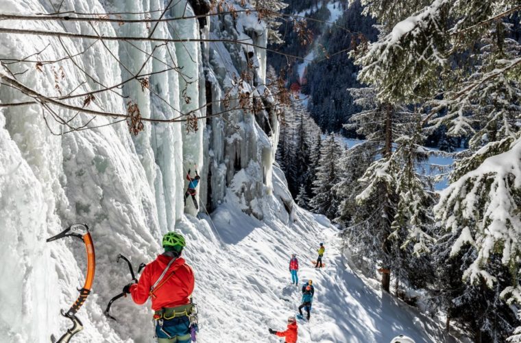 Eisklettern - arrampicata su ghiaccio - ice climbing - Alpinschule Drei Zinnen 2020 (12)