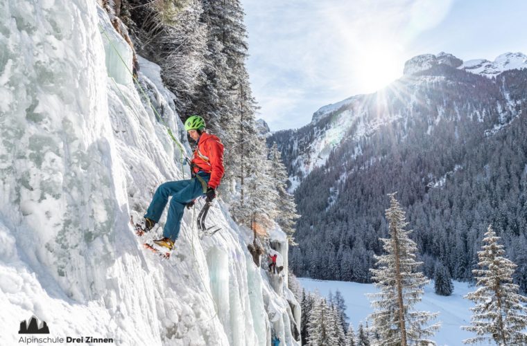 Eisklettern - arrampicata su ghiaccio - ice climbing - Alpinschule Drei Zinnen 2020 (25)