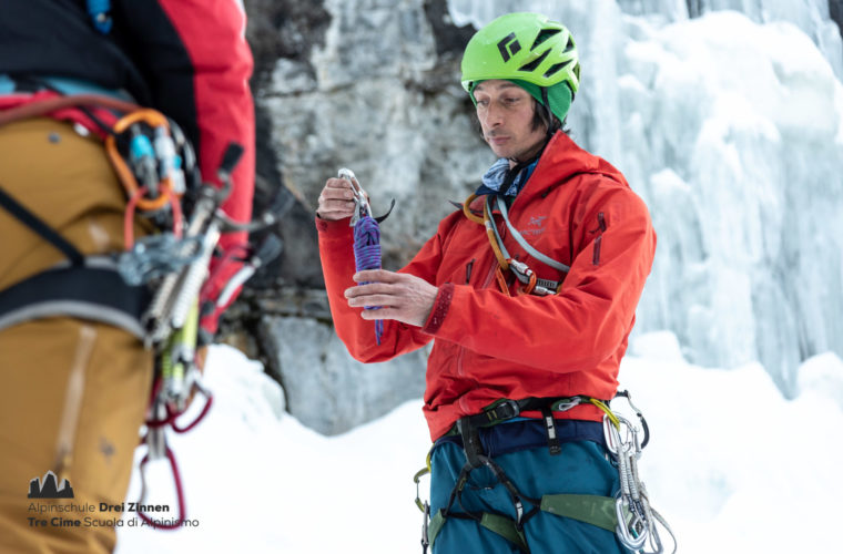 Eisklettern - arrampicata su ghiaccio - ice climbing - Alpinschule Drei Zinnen 2020 (3)