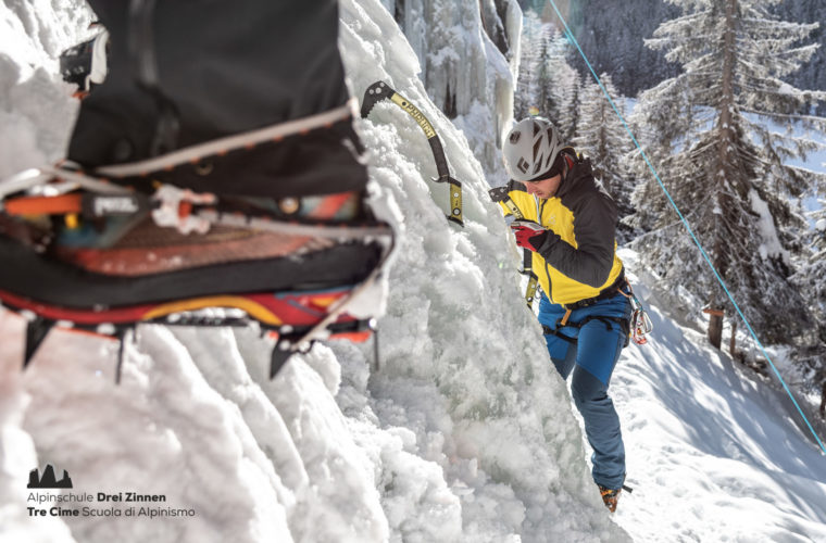 Eisklettern - arrampicata su ghiaccio - ice climbing - Alpinschule Drei Zinnen 2020 (9)