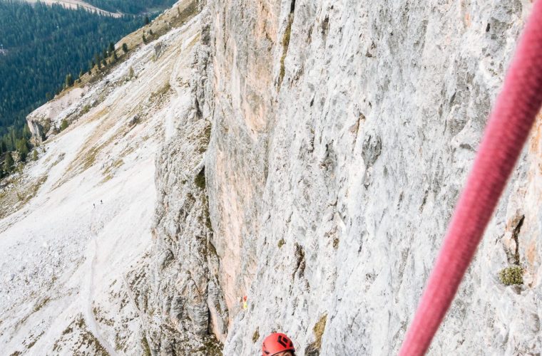 2. Tofanakante - spigolo Tofana - Alpinschule Drei Zinnen (6)