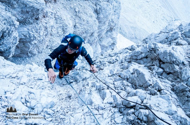 Sextner Sonnenuhr meridiana di Sesto - Alpinschule Drei Zinnen (12)