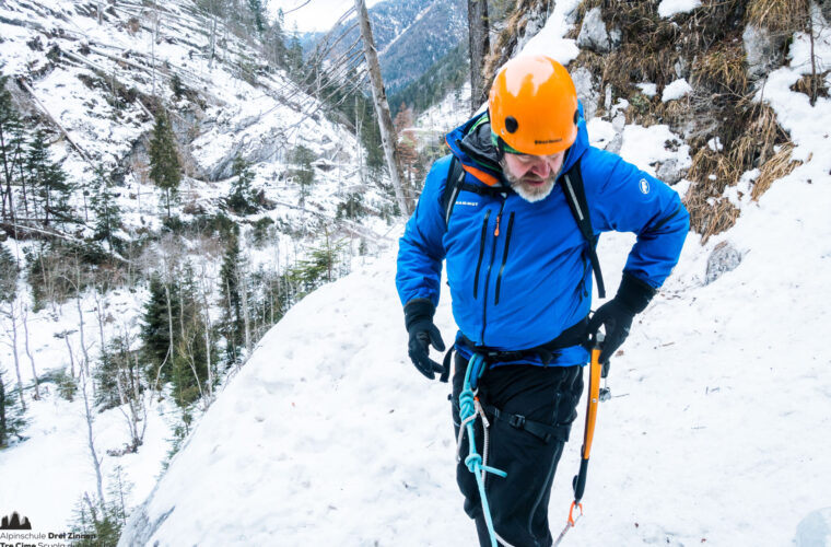 Eisklettern - arrampicata su ghiaccio - ice climbing - Alpinschule Drei Zinnen (1)