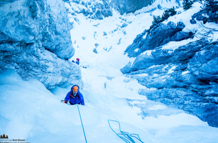 Eisklettern - arrampicata su ghiaccio - ice climbing - Alpinschule Drei Zinnen (3)