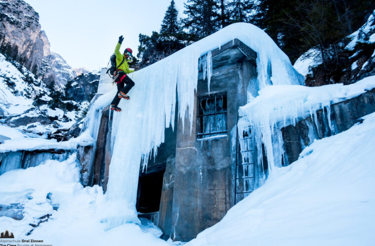 Eisklettern - arrampicata su ghiaccio - ice climbing - Alpinschule Drei Zinnen (9)