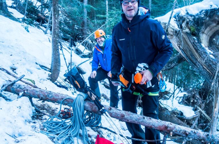 Eisklettern arrampicata su ghiaccio ice climbing - Sappada Ploden - Alpinschule Drei Zinnen (4)